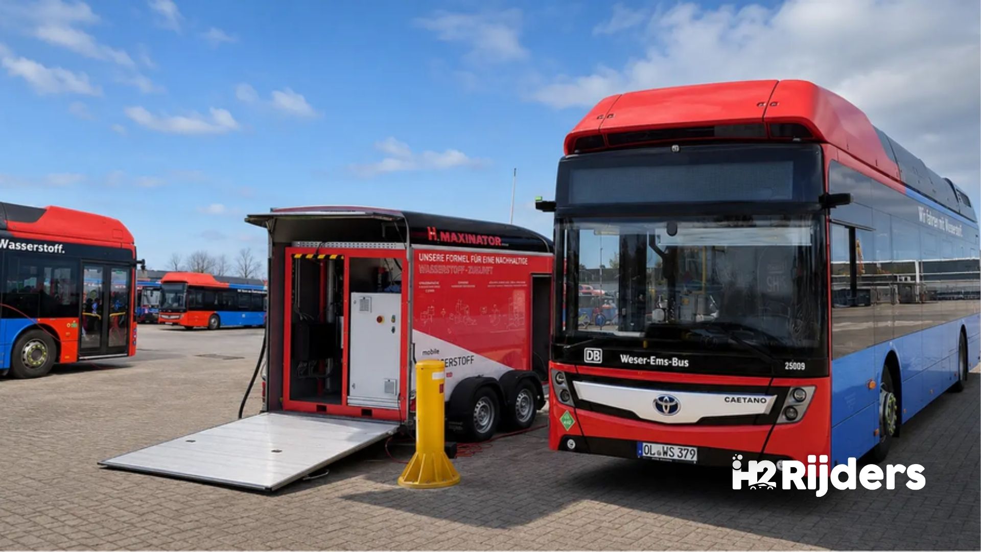 Mobiel waterstoftankstation brengt bussen van Weser-Ems-Bus meteen op de weg in Noord-Duitsland